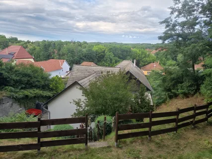 Kilátás a napozóteraszról